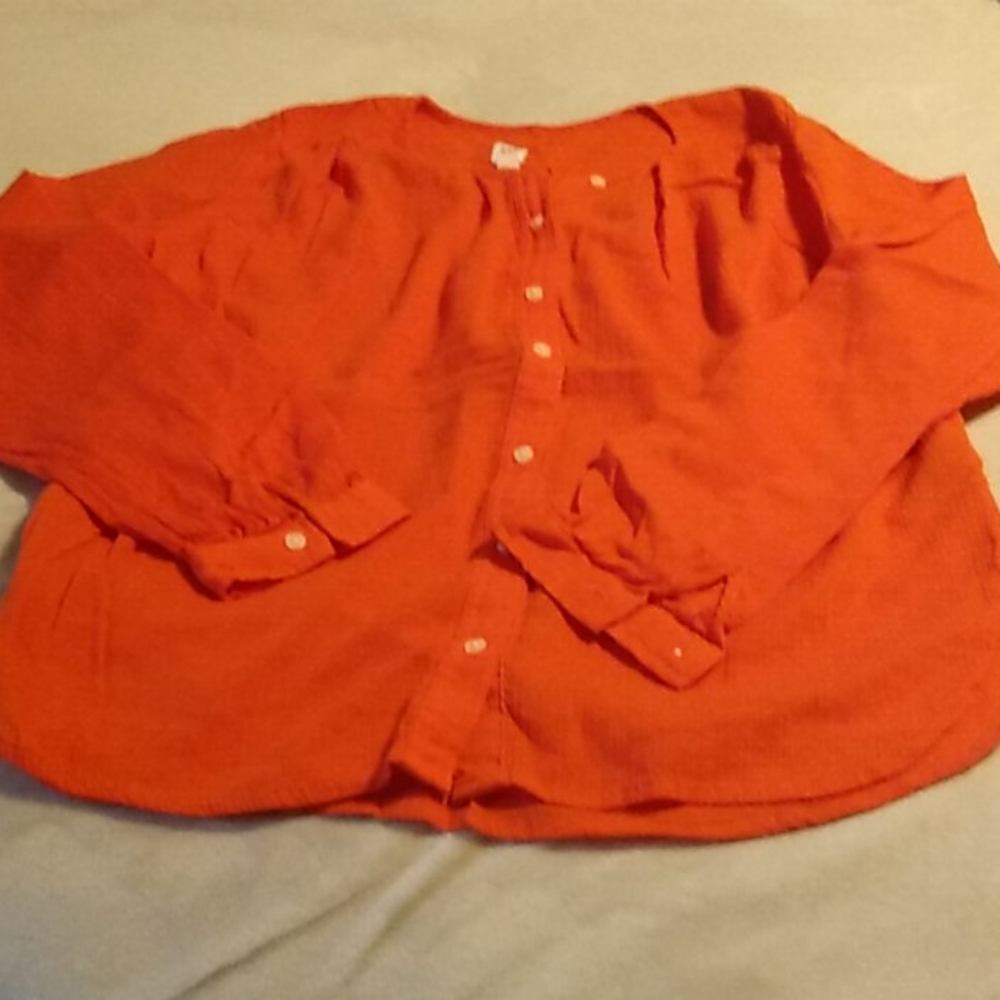 Gap flowy blouse